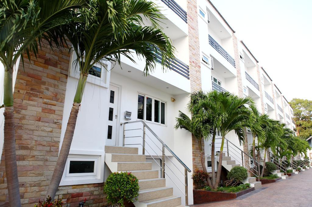 Hidden Palm Pool Villas Pattaya Esterno foto