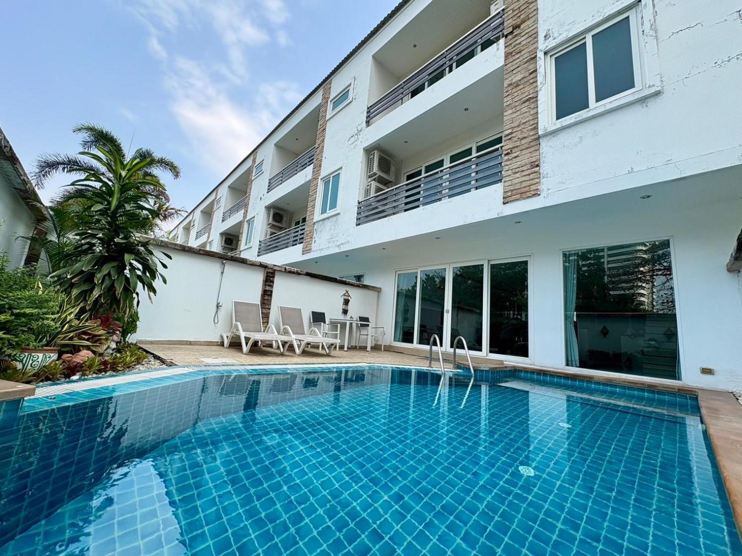 Hidden Palm Pool Villas Pattaya Esterno foto