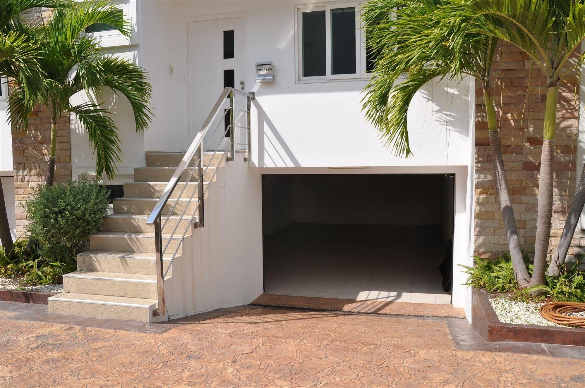 Hidden Palm Pool Villas Pattaya Esterno foto