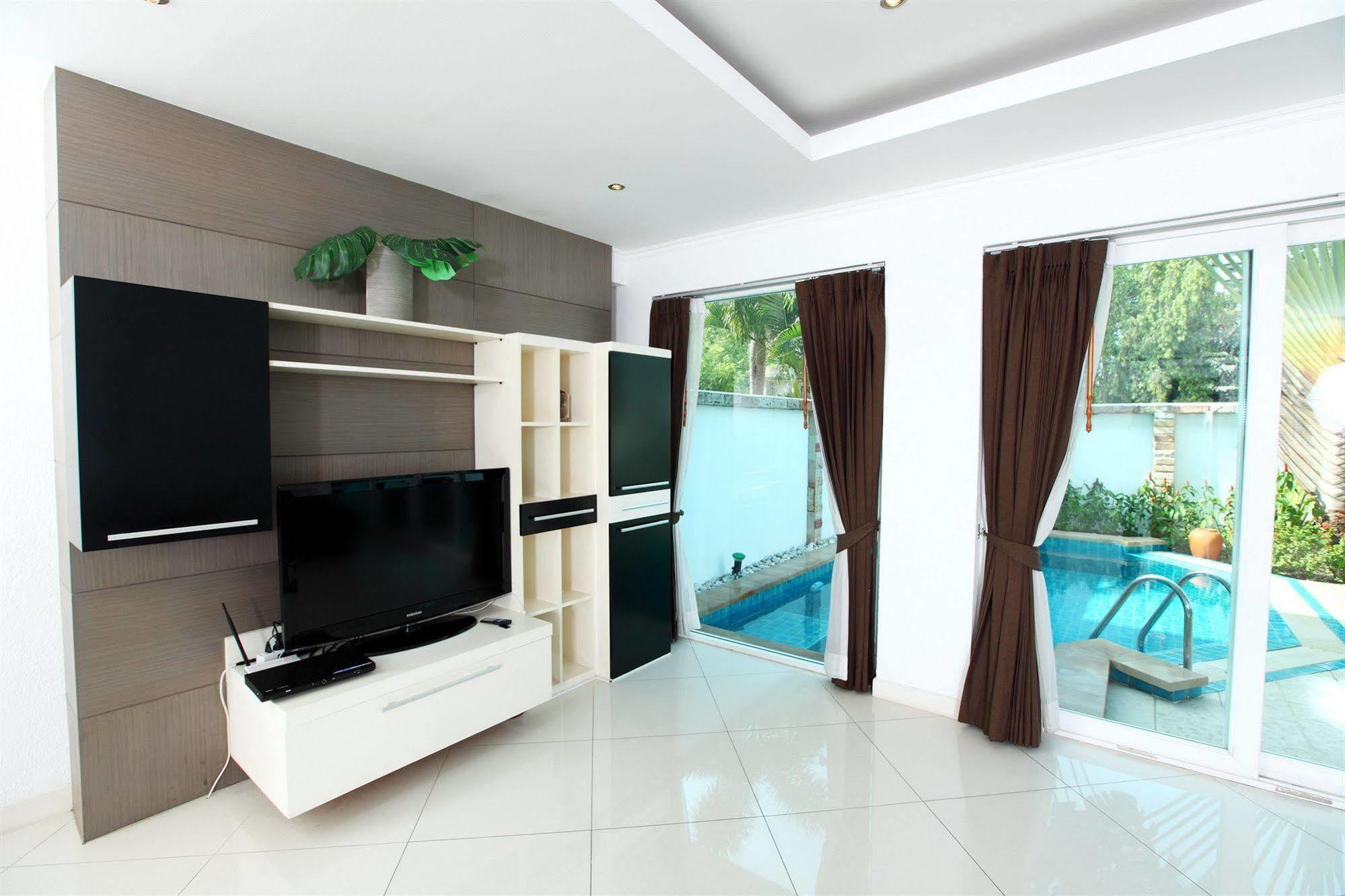 Hidden Palm Pool Villas Pattaya Esterno foto